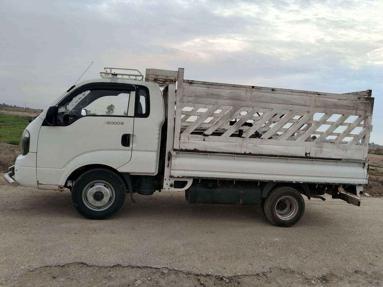 السلام عليكم كيه فحل موديل 15مكفول كفاله عامه رقم بابل سنويه بسمي مجدده مشروع وطني رقم انكليزي تخم تاير تانكي 120سياره مكفوله من كير اكسن محرك السعر 125وبيها مجال حك الجيه مكاني بابل ناحيه النيل 
***********///***********
