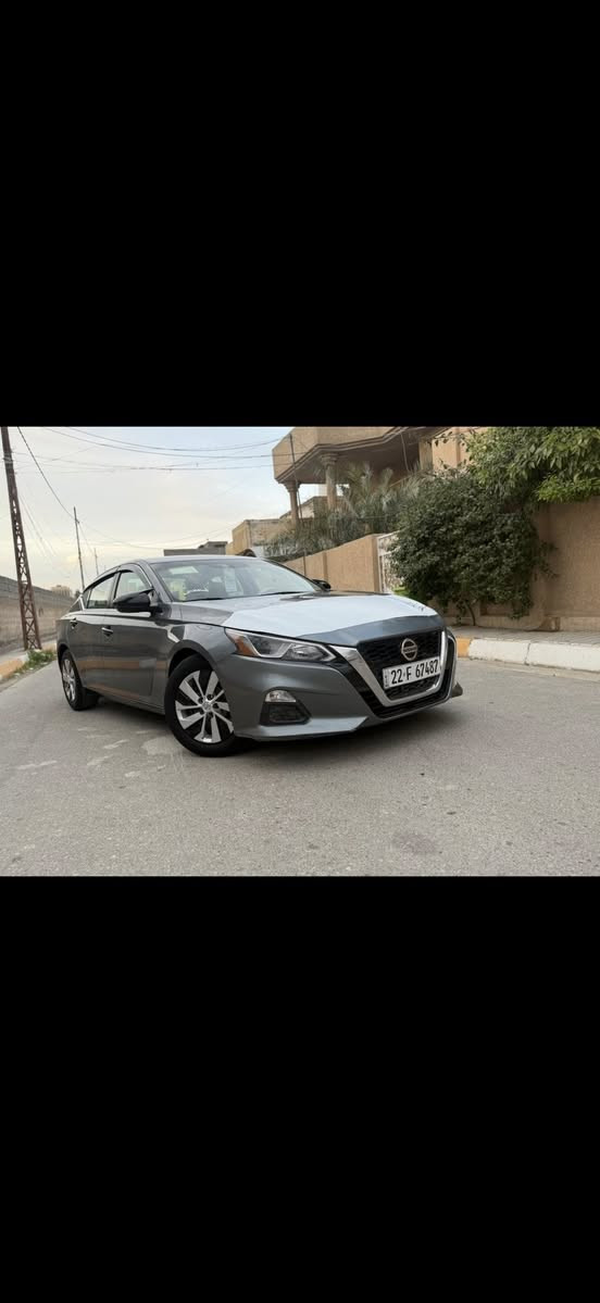 السلام عليكم ..
🚗 نيسان التيما موديل 2019 S🚗 
✨ رقم اربيل باسمي شرط التحويل والغراما ✨ 
هزه وفحص وسنويه كله جديد ✨ 
✨ حادث السياره كلين شبر بل بيند بارد ويم الرقم الخلفي. شبر صبغ اثر رصعه فقط باقي كفاله شرط السونار وناشر سونار وياهه ✨
▪️ محرك 4 سلندر 2500 اقتصادي وعزم ممتاز
▪️ تشغيل بصمة + تشغيل ريموت
▪️ دخول ذكي لجميع الأبواب
▪️ شاشة وسطية كبيرة Touch Screen
▪️ نظام صوتي نقي وواضح 🎶
▪️ كاميرا خلفية عالية الدقة
▪️ سنسرات أمامية وخلفية
▪️ رادار أمامي وتحذير اصطدام
▪️ تنبيه خروج عن المسار
▪️ مثبت سرعة للسفر والطرق السريعة
▪️ تحكم كامل بالدركسون
▪️ شاشة معلومات داخل العدادات
▪️ إضاءة LED أمامية وخلفية
‏▪️ DRL نهاري رياضي ✨
▪️ داخلية سبورت مرتبة وفخمة
▪️ كراسي مريحة جدًا للسفر
▪️ تبريد وتدفئة للمكيف ممتازة ❄️🔥
‏▪️ USB + Type-C
▪️ شاحن سريع للموبايل
▪️ عزل شارع ممتاز وصوت هادئ
▪️ صرفية بنزين اقتصادية جدًا
▪️ نظام ECO لتوفير الوقود
▪️ نظام مانع انزلاق وثبات
▪️ وسائد هوائية متعددة للأمان
▪️ تشغيل هادئ وثبات عالي بالطريق
▪️ شنطة خلفية واسعة جدًا
▪️ شكل هجومي ورياضي يلفت النظر 😮‍💨🔥
▪️ مناسبة للشغل، السفر، والاستخدام اليومي
▪️ سيارة نظيفة وتفاصيلها مرتبة من الداخل والخارج ✨

سيارة تجمع بين الفخامة، الراحة، الاقتصاد، والشكل الرياضي بنفس الوقت 🤍سعر كلش مناسب بل نسبه المعارض والسوك ب سعر 130 
📍بدون ايرباك
📍ماشيه 84 mi 
‏📞 ***********
