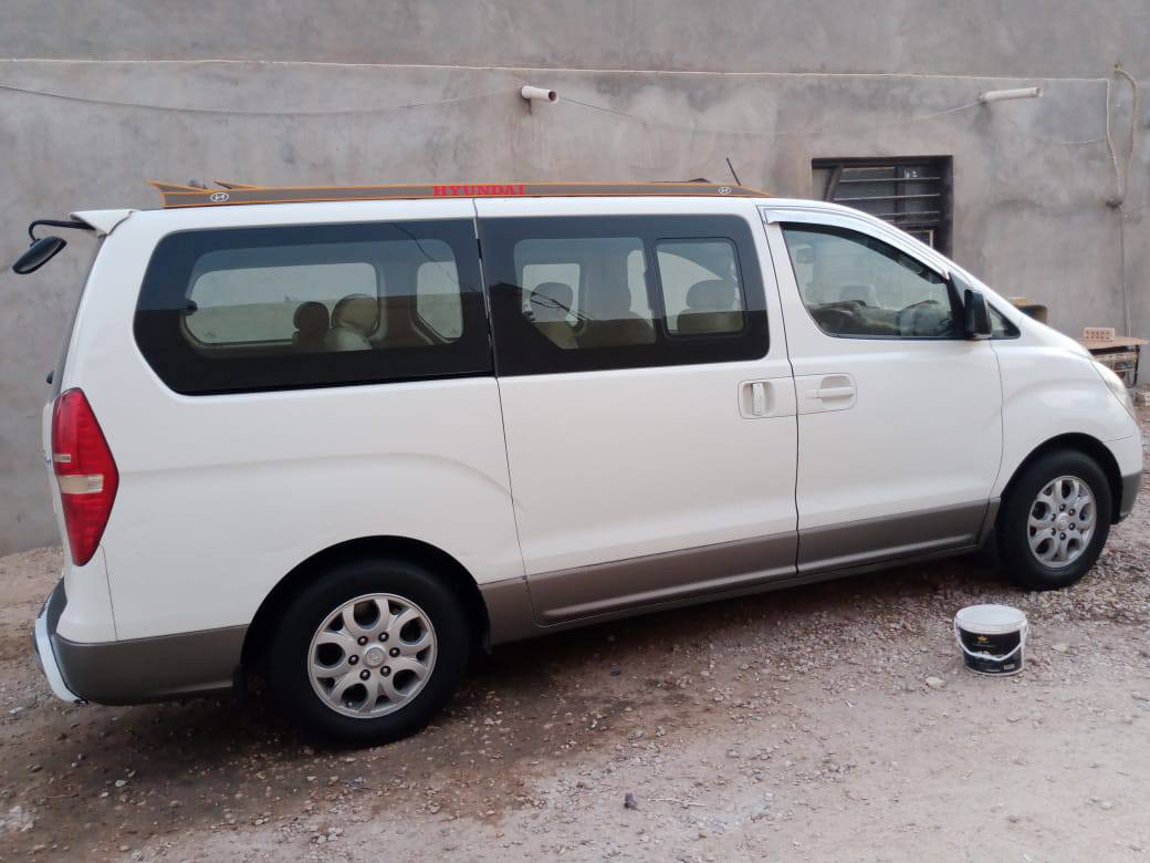 ستاركس ٢٠١٢ قادسيه كفاله من الصبغ ماعدى الجاملغ الأمامي الأيسر تبديل بدون دواخل وبدون أي ضرر داخلي الجاملغ القديم موجود عدي وشوف ضرره جاهزه مال جناي حداديه تخم تاير تبريد كله جديد مكينه كارتون على آخر حبايه جاهزه بيه شويه تكشير بسيط بسمي السنويه دولي والرقم الألماني على الستلام باقي. ***********...غير متواجد على الفيس مكان السياره كوفه ناحية العباسية..... السعر ١٥٠ وبيه مجال
