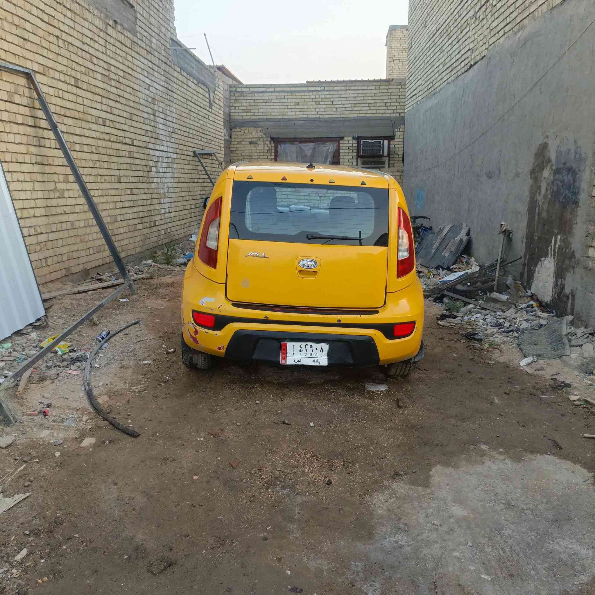 سياره صول ٢٠١٢ مكينه٢٠٠٠ دوش المرغوب بسمي هيه مصفره تبريد خير من الله  السعر ٧٤ ورقة وبيها مجال قليل  الاتصال على *********** يوجد واتساب مكاني بغداد الدوره

