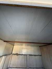 غرفه سندويش نضيفه كلش قبل سنتين سويتها اريد ابيعها الشراي يتصل ومكاني ...