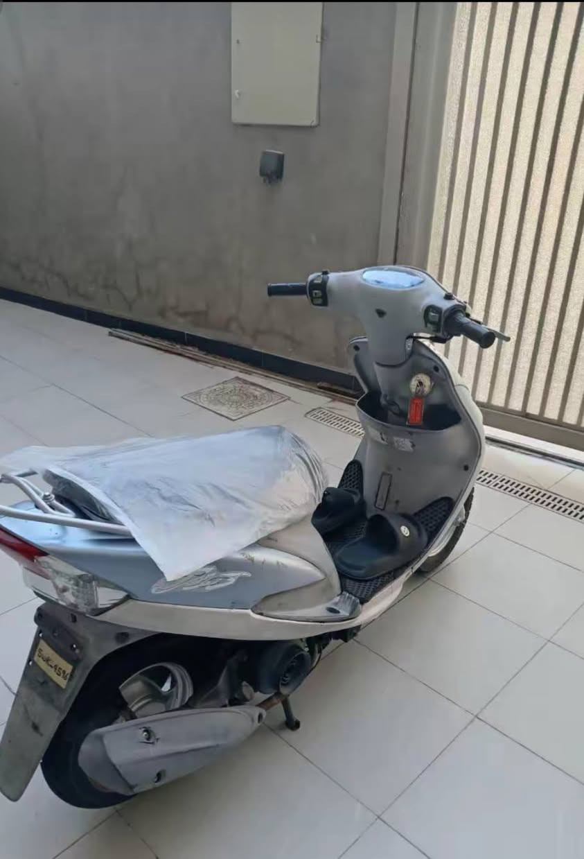 السلام عليكم دراجه للبيع ماكس منغولي دراجه رامبا شرايجي خاص السعر خاص رقم ***********👍🏽🙂
