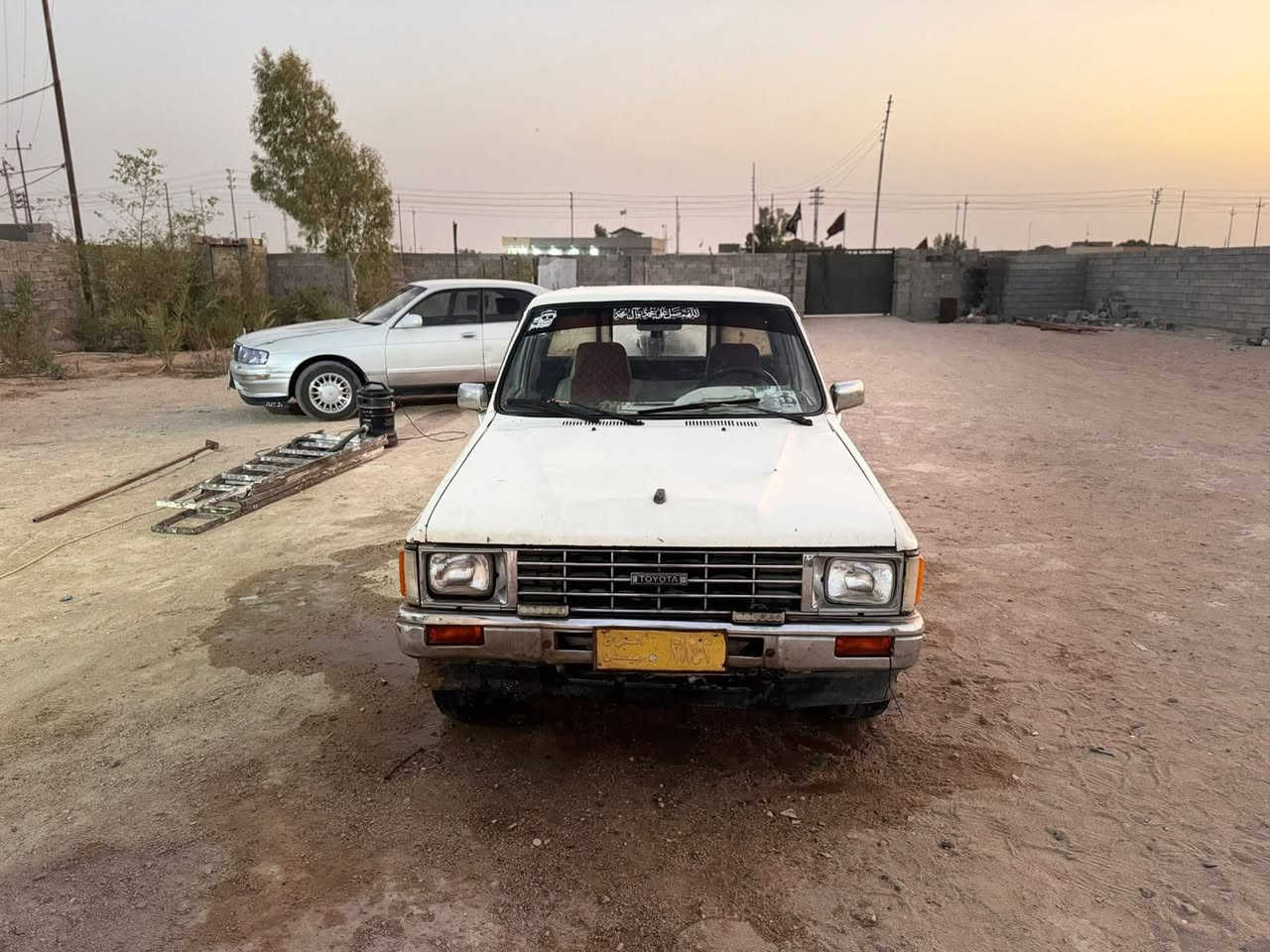 سلام عليكم سياره بيكم تيوته مديل 88
محرك ونجي ناعم  كهربايات تخم تاير كله جديد  سنويتة منتهيه سعر 22وبيه مجال  ***********
