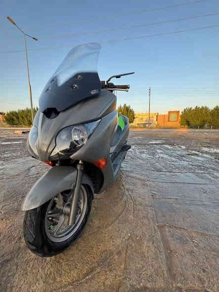 فورزة 0.10 
مكفولة
٧ كير ٤ تحويلات 
مكان كوت دجيلي 
سعر 1,700 
***********
