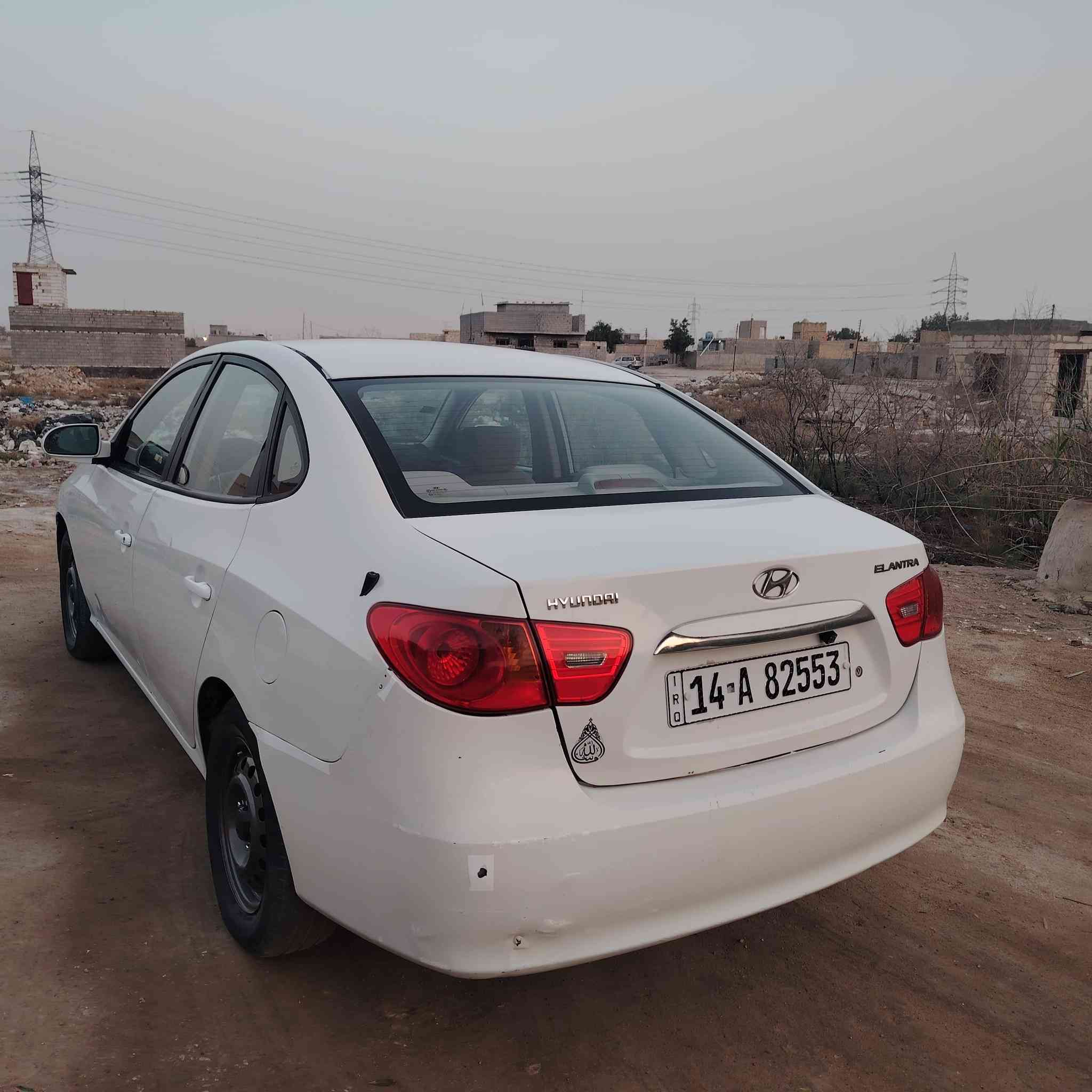 إنترا مقدسة 2010 خليجي مكفولة من تبديل وبيه جاملغ مصبوغ أمامي والدوسه مصبوغة المكينه 1600 
العنوان الناصرية ابيعه بيع صفرا 
 السعر 100 
الرقم ***********
