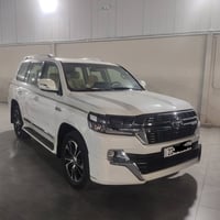 لاندكروزر • GXR فول • ٢٠٠٩