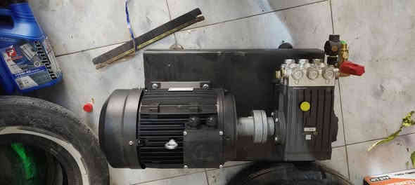 مضخه غسل للبيع العنوان ديالى الخالص السعر 1250 ***********رقم بي واتساب
