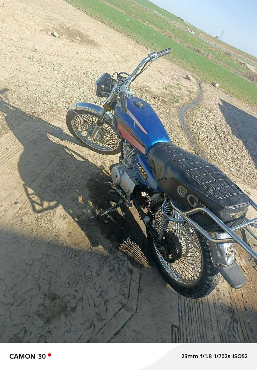 سلام عليكم  مطور تايكر لل بيع 2020 مطور ما بي شي بس النمره الربعه ما  يجي  مكاني موصل شارع تلكيف  275


**إذا كنت صاحب هذا الإعلان وتريد حذفه لأي سبب، رجاءا أرسل رسالة إلى الدعم الفني**