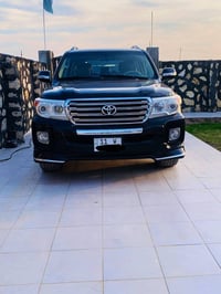 لاندكروز • ٢٠١٥ • ماشيه ١٠٥٠٠٠