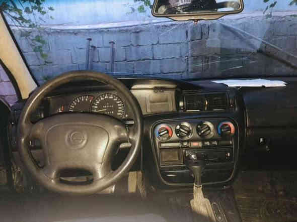 السلام عليكم ورحمة الله وبركاته وبعد يوجد سياره اوبل جاموس (بزون ) سياره كامله مكمله كير  شرط قبل شهر مشدود محرك شرط بلادي مالها تايرات نص عمر صدر الامامي خير من الله الصدر الخلفي نص عمر سنويه ساقطه من 2009 شرط التحويل رقم اربيل مراوس حسب القناعه السعر 42 وبيها مجال وحياكم الله 

للتصال ***********
