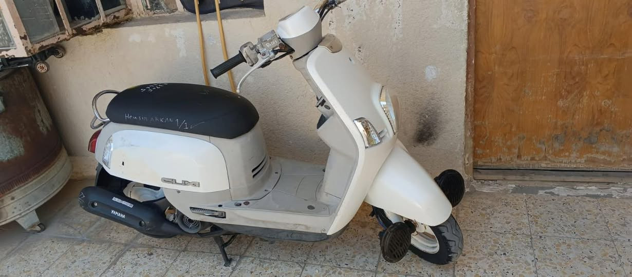 مــرحـبــاً
ماكس بوليس 

مديل 2007

دراجه بلاديه ربمه ما صالها هواي من طالعه من لوكيل

دراجه شلعه ومعدل قويه لدراجه نضافه 100/100 

السعر 1250 وبي مجال

بيع بدون هورنات  

دراجه كلشي بيها بلاد وين ما تريد افحص لدراجه  

مكلف بلنشر للأستفسار +964 777 244 0659

0777 244 0659
