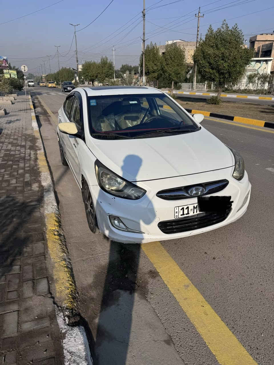 اكسنت 2015 بلو خليجي 1600 دوش
سياره فول  نضيفه  تخم صدر امامي خلفي جديد حداديه جديد تايرات جديد دهن مبدل قبل يوم بانزين محسن سياره افول اي نقص مبيهة 
مواصفات : فتحه . تحكمات ستيرن .
اشاير ب مري 
5 ويل كب  
كامره . شاشه .  
منضومة لايت زنون 
سياره ماشيه 108 الف كم 
ضربته موجوده ب سونار بدون دواخل 
: السعر 107
مكانهة بغداد / التراث 
***********
متوفر  بي واتساب
