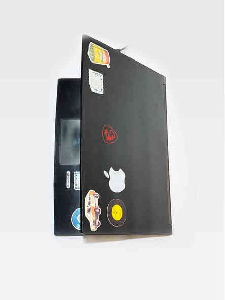 📢 للبيع لابتوب MSI GF63 9SCX نظيف 🔥
💻 المواصفات:

المعالج: Intel Core i5-9300H

الرام: 16GB

التخزين: 256GB SSD + 1TB HDD

كرت الشاشة: NVIDIA GTX 1650

الشاشة: 15.6" FHD

الجهاز نظيف، شغّل بدون أي مشاكل، مناسب ألعاب وشغل ودراسة كارتونه وملحقاته كامله.

💰 السعر: 600 ألف قابل للتفاوض البسيط 🔒
📞 للتواصل:
*********** ناصرية
