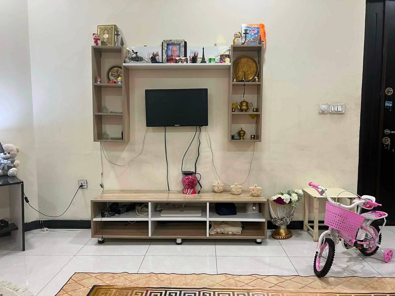 اغراض بيت للبيع بسعر حلو موجودين بالمنصور للتواصل ***********
