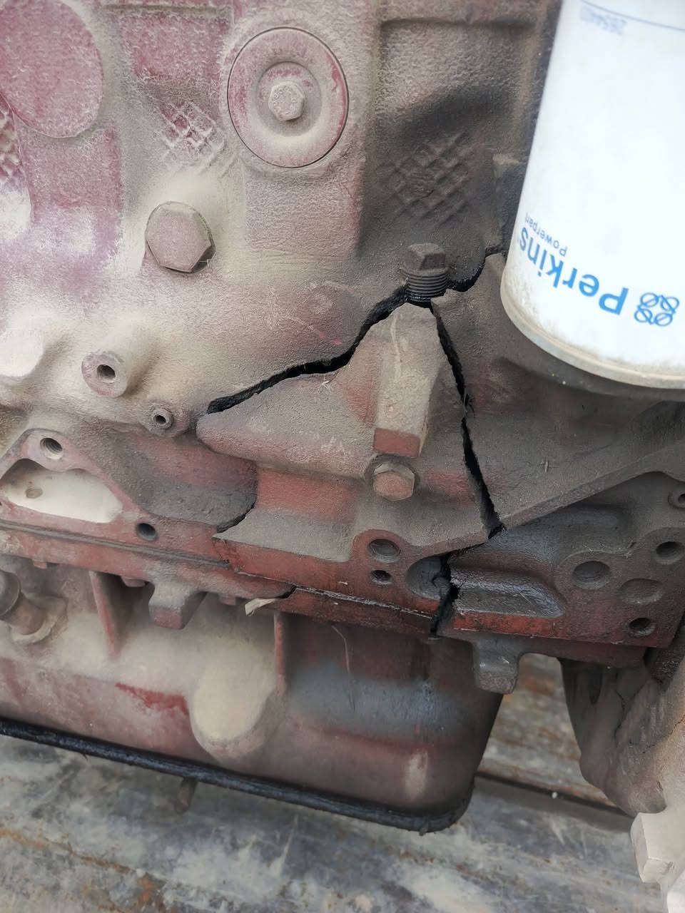 مولد افيكو زراعي 4 سلندر 62 كيفي محرك سلندر مكسور سعر 10 وراق ***********
