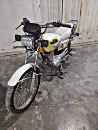 س ع ماطور اربعه كير تايكر سونيك الأصلي باب اول نضيف كلش محرك كير كهربا...