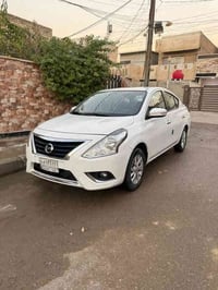 نيسان سني (( 2023 ))   السيارة بأسمي وتحويل ثاني يوم  سياره كلين تايتل...