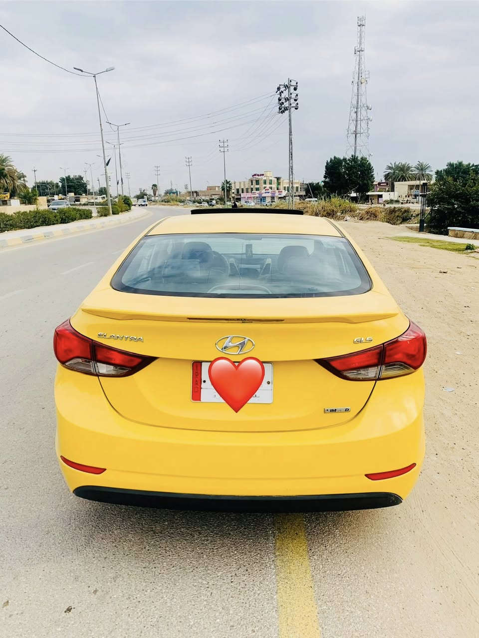 اسلام عليكم النترا خليجي 2015 فول مواصفات عده البصمه
فول مكفوله كفاله عامه من كلشي
تبريد لمس منفصل
كشن كهرباء 
خمس تجاوي
مكينه ممفتوحه 
رقم بغداد
***********
