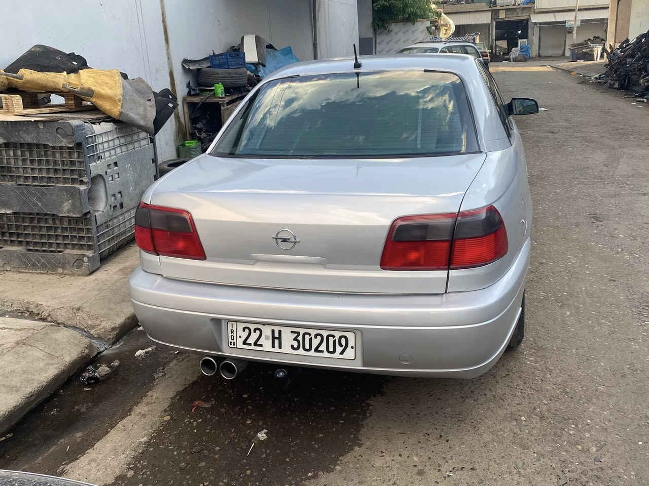 اوبل بزون 2001 مصبوغ عام گير ومحرك بشرط كهربائيات بشرط تبريد شغال هزه باقي سنويه جديده لحد2031 تعديل سرعه وتحكم كله شغال / السعر 67 ورقه رقم الهاتف للتواصل ***********
