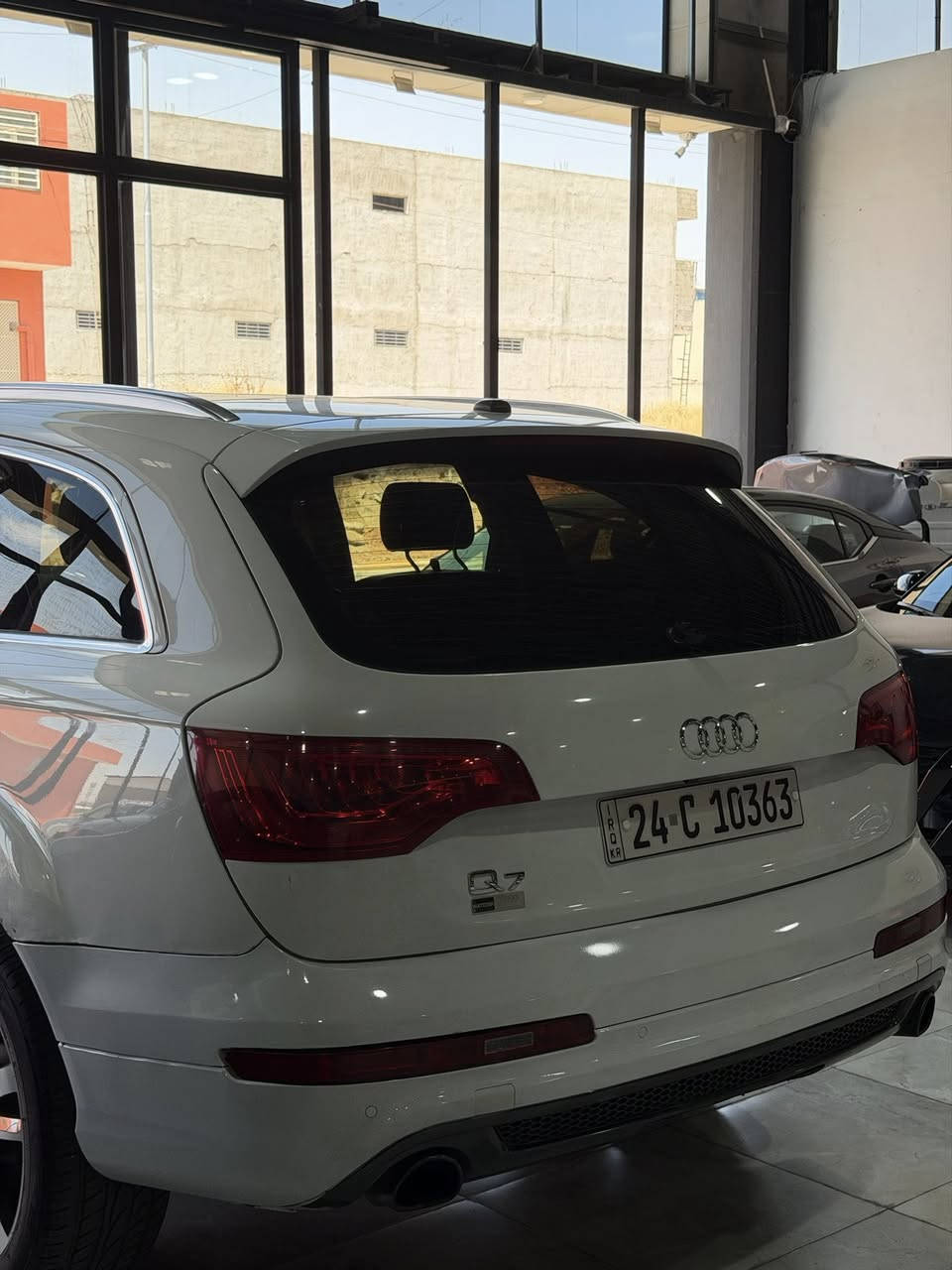 للبيع Audi Q7 موديل 2013
* السيارة فول مواصفات.
* حالة ممتازة (واحد على واحد).
* بدون صبغ.
* السعر: 120 ورقة فقط.

للاستفسار والاتصال:
📞 ***********

📍 العنوان: معارض الموصل الحديثة
