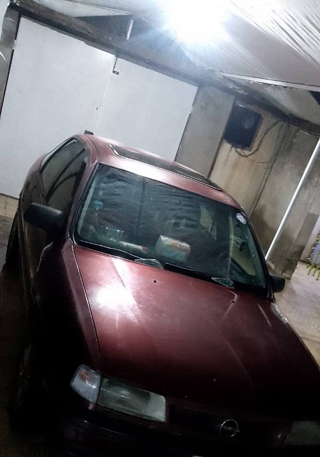 معارض بسياره صفره معارض بسياره ***********
