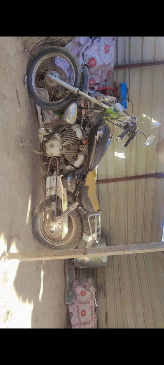سلام عليكم دراجه هارلي للبيع نضيفه كلش مامشتغله شي قليل بس عوزه كابريته طكت كابريته او تركناه اوراق اصولي مكان الحله الحمزه الغربي منطقت زبار السعر 800 اوبيه مجال *********** متواجد مازنجر
