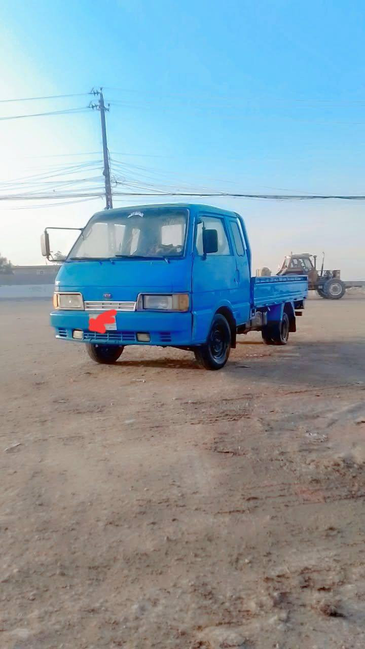 سلام عليكم سياره البيع مادل1994رقم  سنويه28مكان بغداد تقاطع نهارون سعر 50 بيه مجال ء***********
