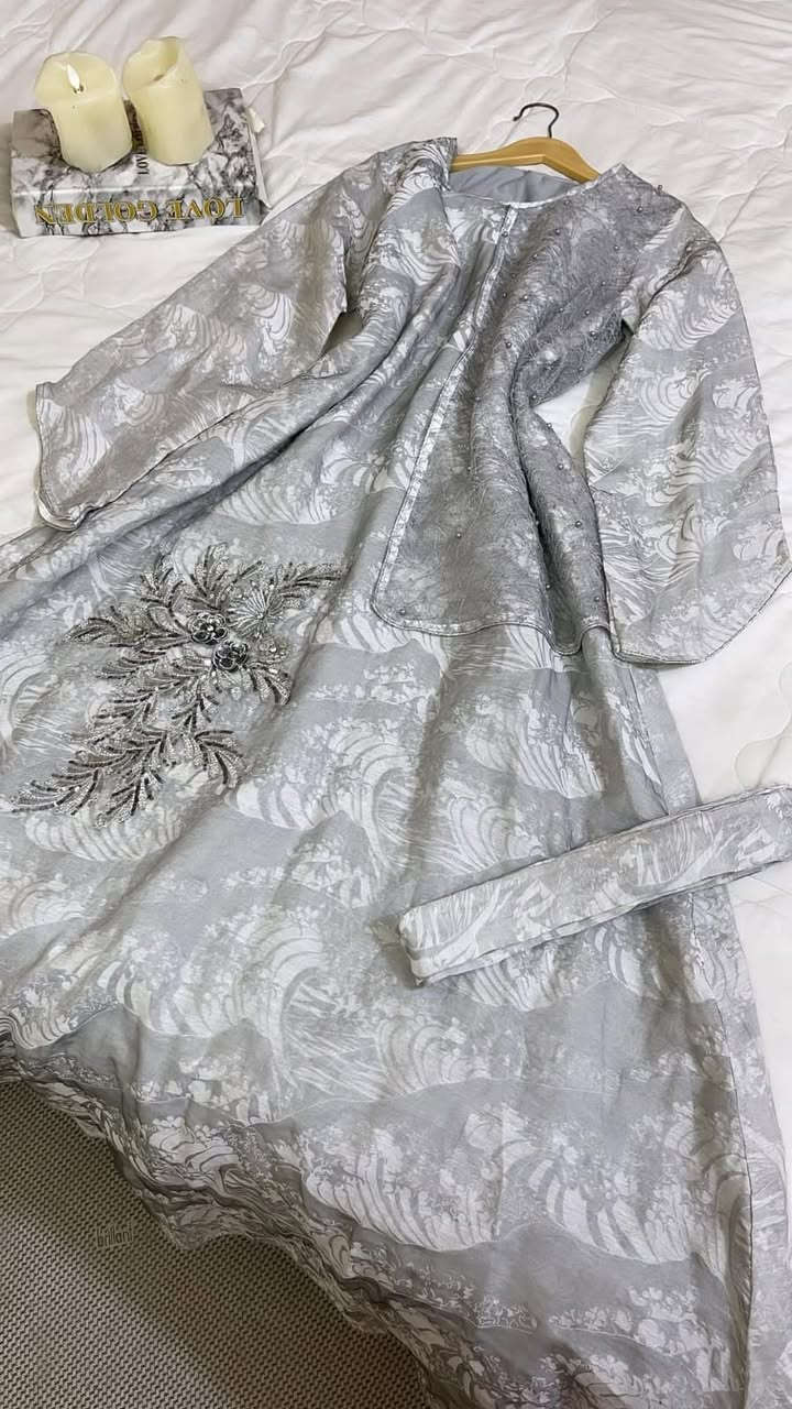 ✨ دراعات بأجمل الموديلات ✨
قماش راقي وأسعار مناسبة 🤍
دلّلي روحج بإطلالة تميزج بكل مناسبة 💕
توصيل سريع داخل بغداد والمحافظات 🚚

راسلينا خاص للحجز ✉️


**إذا كنت صاحب هذا الإعلان وتريد حذفه لأي سبب، رجاءا أرسل رسالة إلى الدعم الفني**