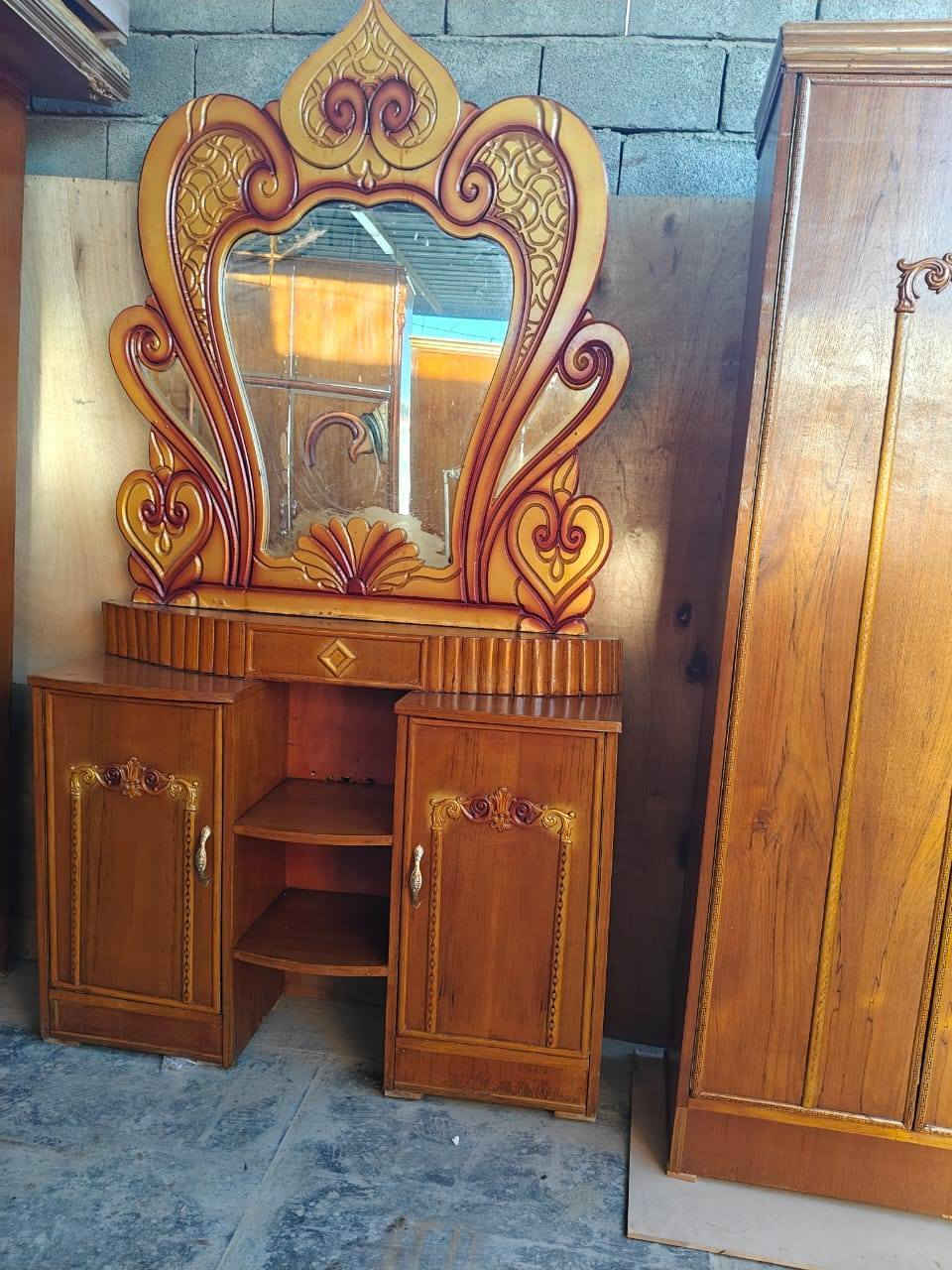 غرفه خشاب صاج عراقي السعر 350يوجد توصيل بكروه


**إذا كنت صاحب هذا الإعلان وتريد حذفه لأي سبب، رجاءا أرسل رسالة إلى الدعم الفني**
