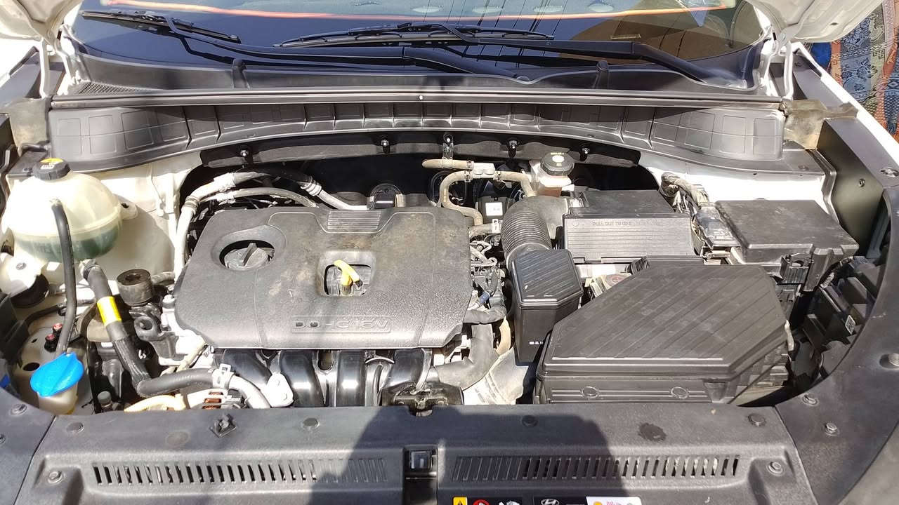 توسان للبيع 2020 
لون ابيض 
ماشيه 56 الف 
الرقم نجف باسمي 
مكفولة من محرك وصبغ مقدم 
فقط مبدل بيها بنيد 
مكانها السيارة غماس 
السعر 190$ 
الرقم الاتصال 
***********
***********
