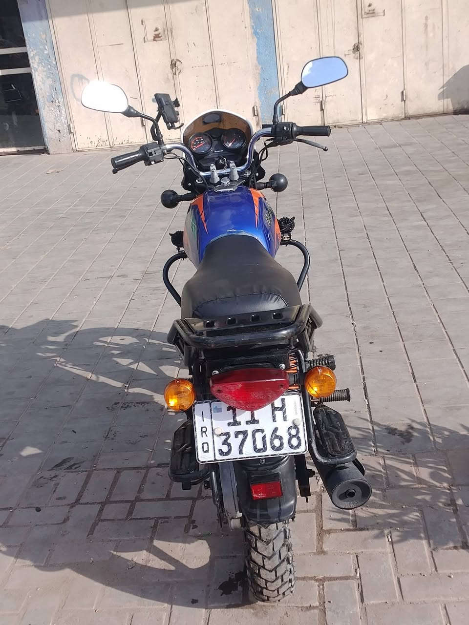 سلام عليكم بوكسر موديل 2023
شهر 6رقم نكليزي هزه جديده تحويل ثاني يوم 
دراجه حلوه كلش جيب فيتر وتعال افحص 
مدينه الصدر 
***********
