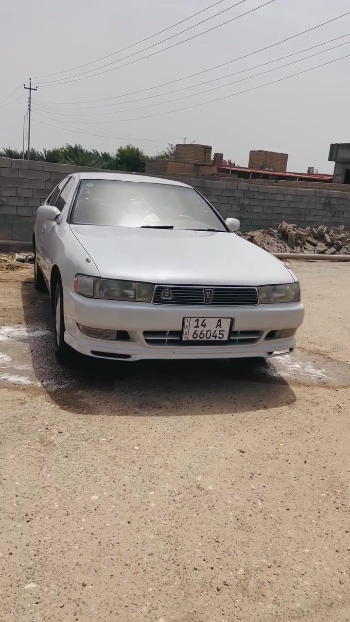 سلام عليكم سياره كرسته  للبيع مكفوله من الكص ونقل الجثه صبغ جماليه فقط تبريد شغال حداده جديده تخم تاير محرك ونجيً خير من الله سنويه ٢٨ بصره المكان البصره قضاء القرنه السعر 77 بيها مجال رقم الهاتف ***********
