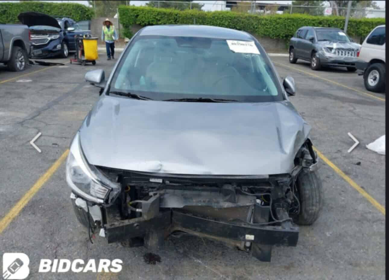 السلام عليكم كيا ريو ٢٠٢٣ موصفاتهه معروفه بصوور  صور حادث مرفقه مرقمه معوقين مثنى مكان السياره ديوانيه قضاء عفك  السعر ١٢٠$ وبيهه مجال بسيط جدا  للاستفسار
‏‪0783 283 2880‬‏
