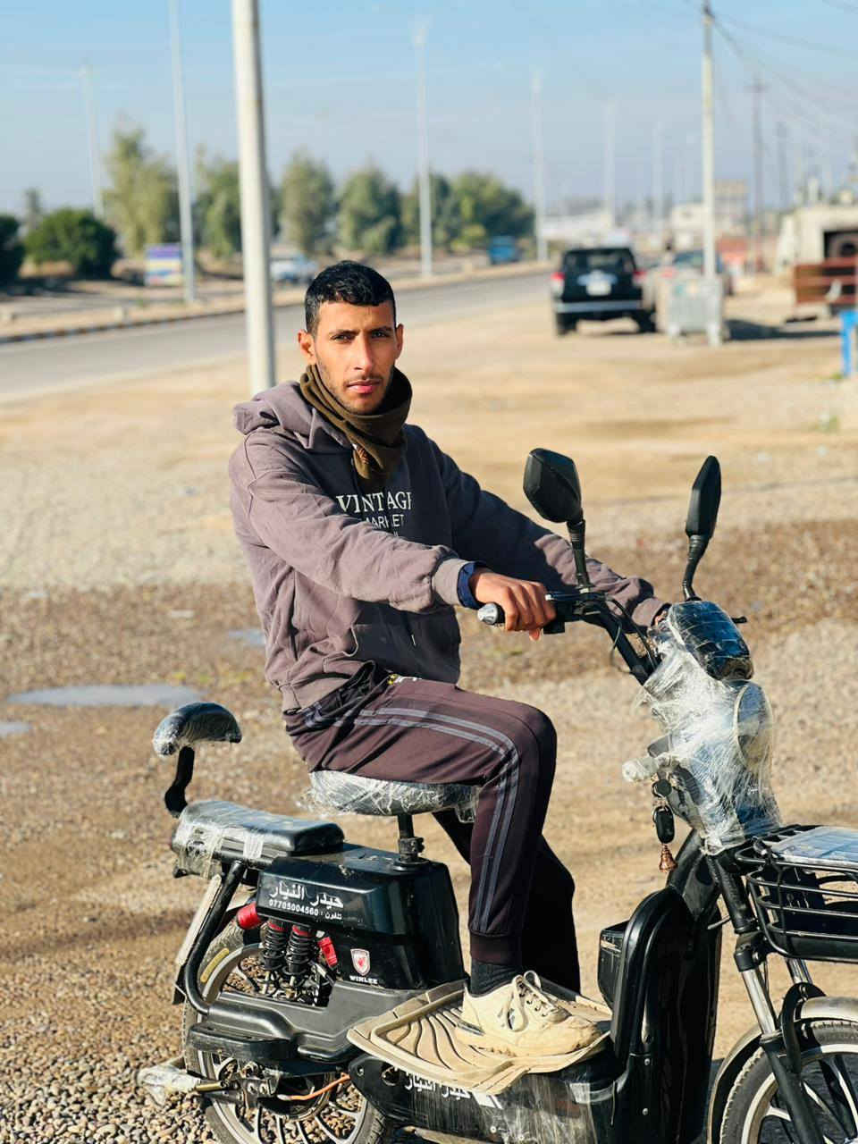 سلام عليكم دراجه شحن لبيع العنوان صلاح الدين ناحيه يثرب رقم الهاتف ***********
