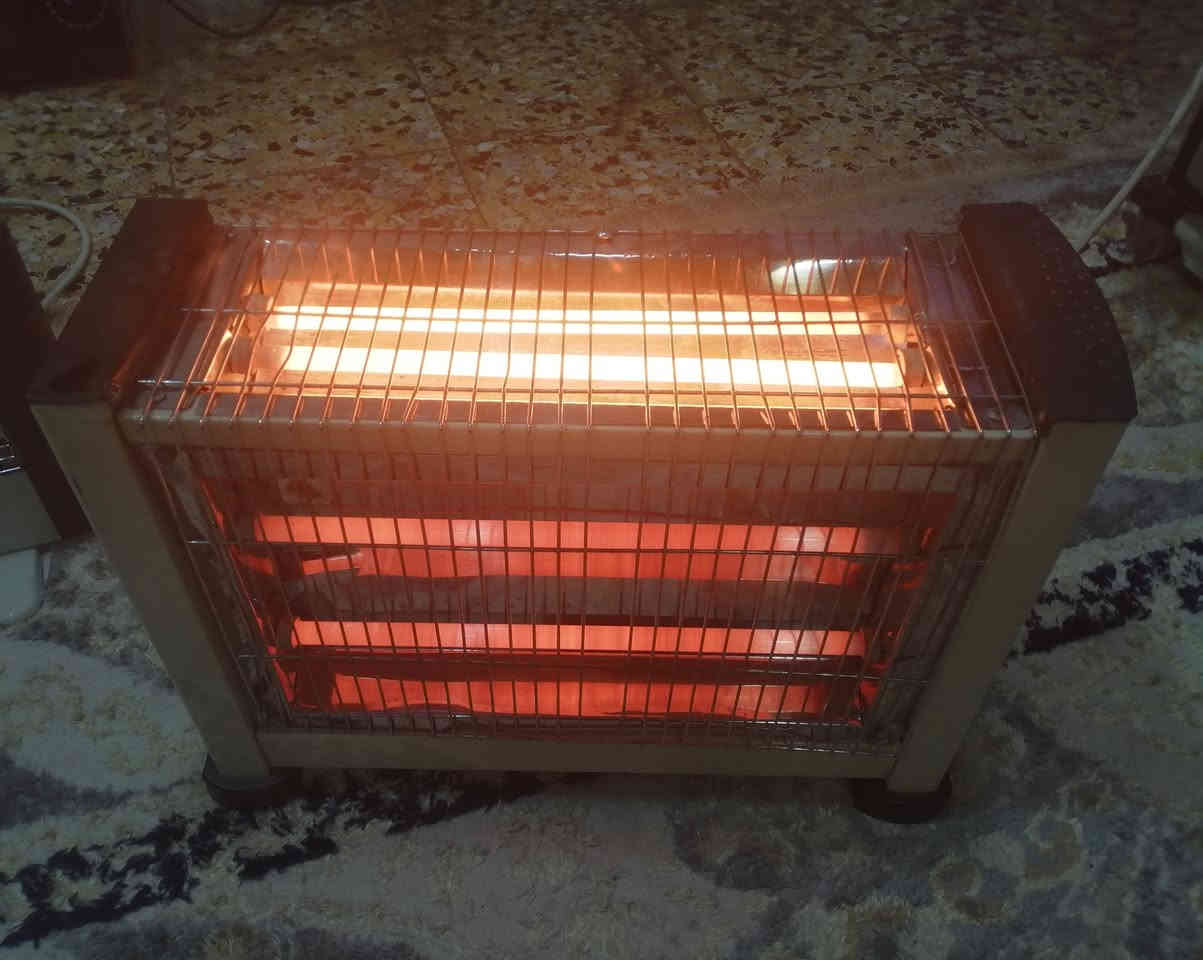 بالمفرد الوحده ١٥ الحمرا ١٠ الاتصال عالرقم *********** ويوجد خدمه توصيل
