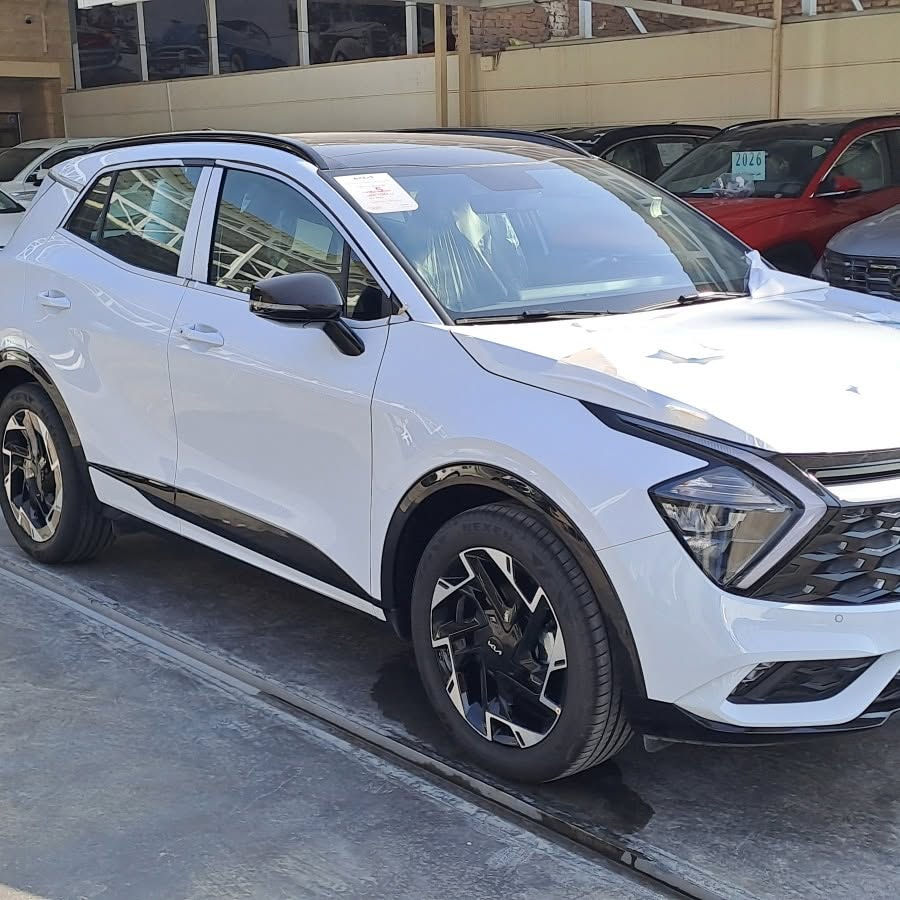 ♦️ Kia- Sportage - Gt line 2️⃣0️⃣2️⃣5️⃣كيا سبورتج جي تي لاين ♦️

خاضعة لضمان الصيانة من شركة المجموعة الدولية العراقية 
سنة صيانة مجانية او 20 الف كم
ضمان 5 سنوات أو 100,000Km

☑️ خليجي
✅️زيرو 
☑️ الموديل 2025
✅️ سعة المحرك 2.0L 
✅️ مرتبط بناقل حركة أوتو 6 
☑️ مفتاح التشغيل بصمة
☑️ تشغيل عن بعد 
✅️ بصمة دخول الابواب
✅️بانوراما 
✅️ رادار نقطه عمياء 
✅️ تبريد شاشة
❇️ تدفئة تبريد المقاعد الأمامية 
❇️ ايرباك عدد BAG 6‼️
☑️ حساسات أمامية 
☑️ حساسات خلفية
✅️ لايت زينون + LED
✅️ كشافات 
☑️ بك لايت LED
☑️ حجم الاطار 235/50R19 
✅️ ويل كب 19
✅️ 4 دسك
☑️ ماسحة خلفية
☑️ اريل نفكيتر 
✅️ دشبول شاشة 
✅️ شاشة Apple Car play and Android auto 
☑️ كاميرا دوارة
☑️ المقاعد جلد مختوم Gt
✅️ حركة المقاعد الأمامية كهرباء
☑️ تدفئة المقود 
✅️ مثبت السرعة Cruise
✅️ المودات والأوامر الصوتية
☑️ أوضاع القيادة  Drive Mode
☑️ فحص أنظمة السيارة 
☑️ حساسات اطارات 
✅️ شفتات مقود
✅️ قطعتين تبريد
✅️ هاند بريك بصمة 
✅️ ا ABS
☑️ ا Auto Hold 
☑️ ا ISO Fex 
✅️ نظام مانع الانزلاق
☑️ نظام نزول المنحدرات
✅️ اشارة في المرايا الجانبية
☑️ مخرج منفذ الطاقة 
☑️ ا  Bluetooth / USB
✅️ بردة خلفية 
✅️ شاحن هاتف Wairlees
☑️ تطعيم الدواخل ألمنيوم 
✅️تطعيم الخارج اسود لماع
✅️مري اسود لامع
✅️شباك برونز 
✅️دفيوزر برونز 
❇️كتات Gt
☑️ويل كب اسود 
☑️دركة خياط 

 أبعاد السيارة :
1️⃣ الطول 448 cm
2️⃣ العرض 187 cm
3️⃣ الارتفاع 167 cm

🎁السعر 39,700,000د.ع شامل الترقيم بغداد 🎁

مجموعة عراقنا لتجارة السيارات 

العنوان : بغداد معارض البياع 

اشتري بثقه💯🌹

***********

رابط الصفحه 

https://www.facebook.com/profile.php?id=61557668616037&mibextid=ZbWKwL
