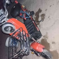 دراجه شحن البيع  نقصها  بطاريات  يعني مخلصات بطاريتها   عارضها 90  مكا...