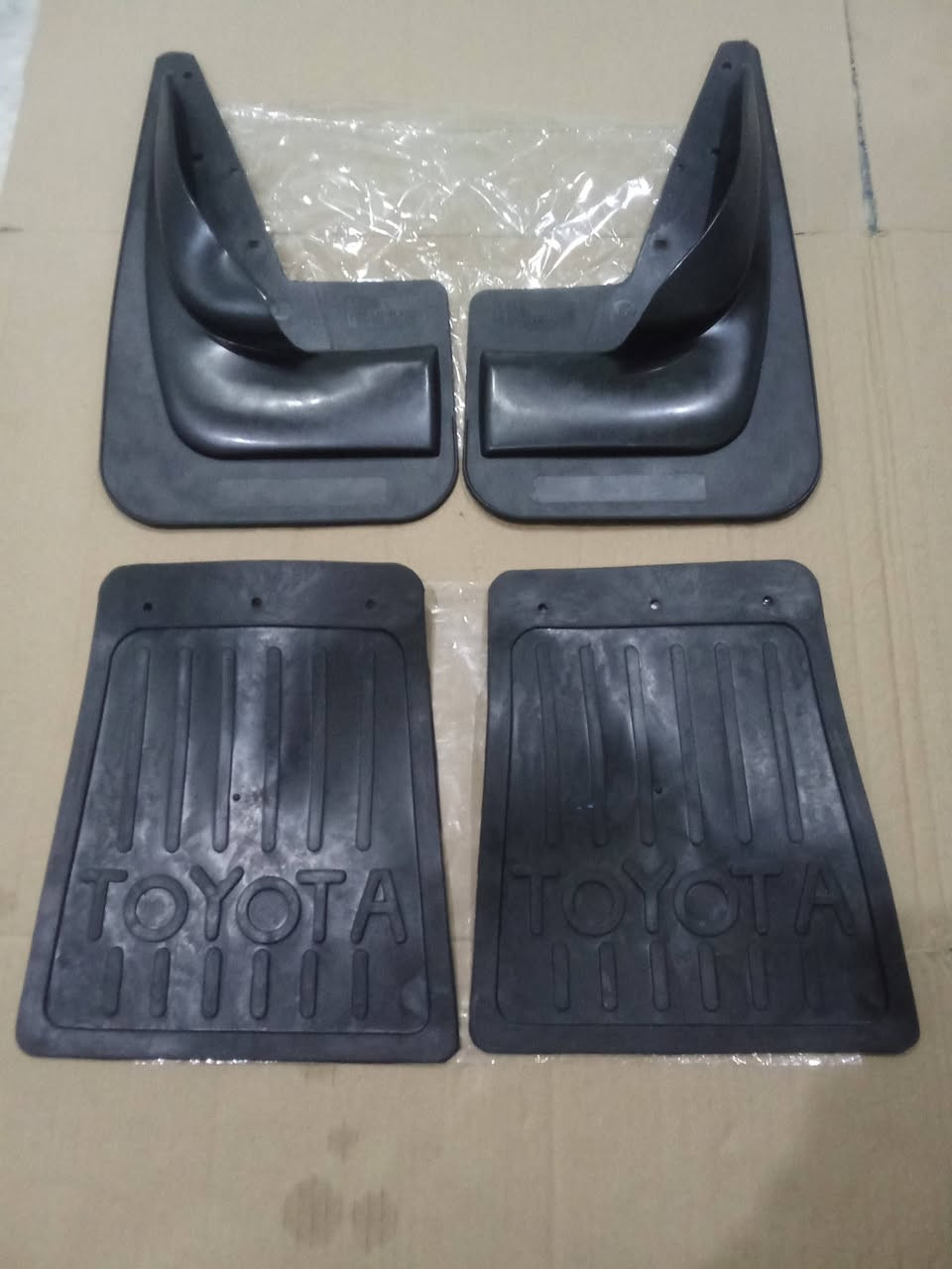 غراض تويوتا بيكم 84 الى88 يرهم
طخم واقيات طين امامي خلفي 12 الف
علامه بونيد متحرك واحد 15 الف
طخم كبات ويل 20 الف
جوبي رفع جام الزوج 4 الف
يوجد الخدمه التوصيل كافه المحافظات 5 الف
رجاء الحجز على خاص ماسنجر + واتساب
***********
