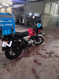 بوكسر موديل 23 رقم وسنويه انكليزي بأسمي نظافة 100% السعر 2400 وبيها مج...