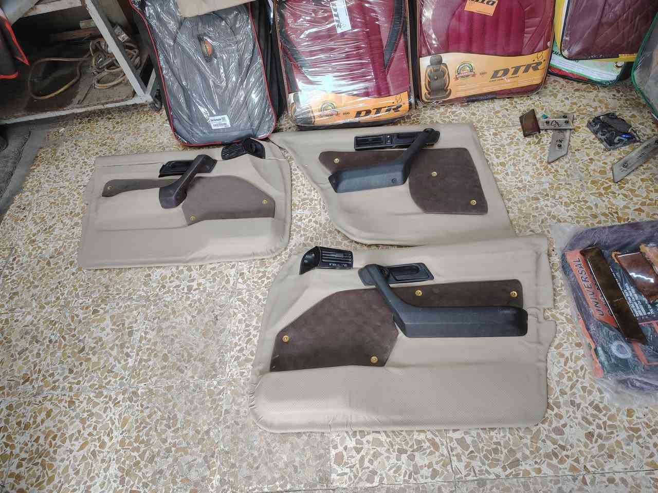 للبيع اربع ابواب بيام نظيفات الشراي يخابر ***********
