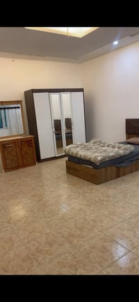 غرفه نفر • خزانة • هفالان