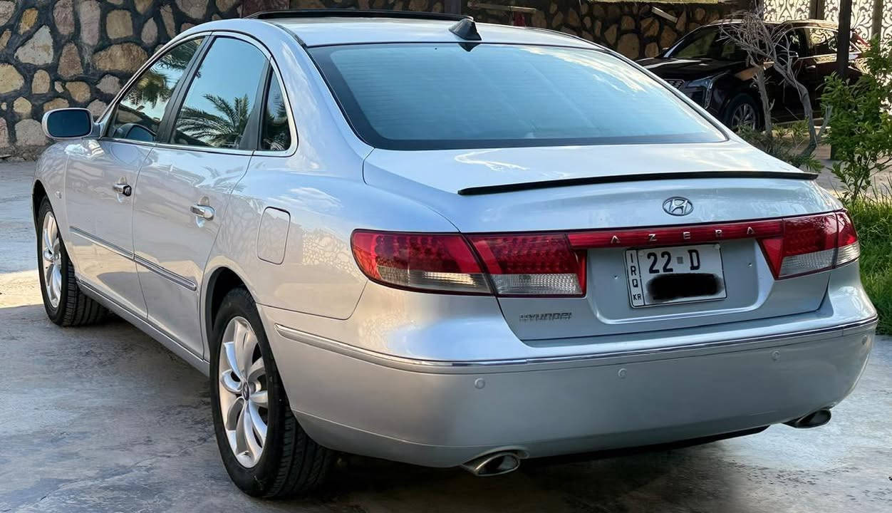هونداي ازيرا موديل 2009 رقم اربيل دولي
فول مواصفات محرك3300 
السيارة جاهزه من كلشي مكينة وكير وحدادية وتبريد وتخم تاير ماعايزة اي شي كله جديد
(بيه جاملغ امامي صبغ فقط بدون دواخل) والباقي كفالة 
المكان /بابل /الهاشميه
السعر:100 وبيه مجال 
***********
***********
