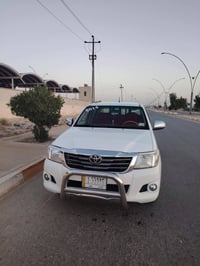 هايلوكس • ٢٠١٤ • ملاحظتين