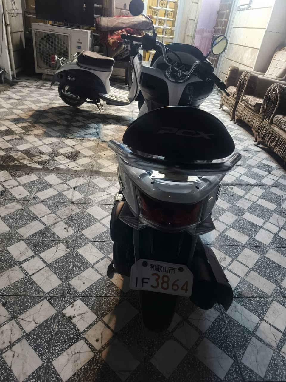 سلام عليكم
بيسي اكس جيل الأول
يابانيGF 
حساس ازدحام استان حساس
مكفولة كفاله عامه برغي مامفتوح بيه كله بلاديه كفاله كفر ومكينه عنوان بغداد البلديات الاستفسار عل رقم ***********
