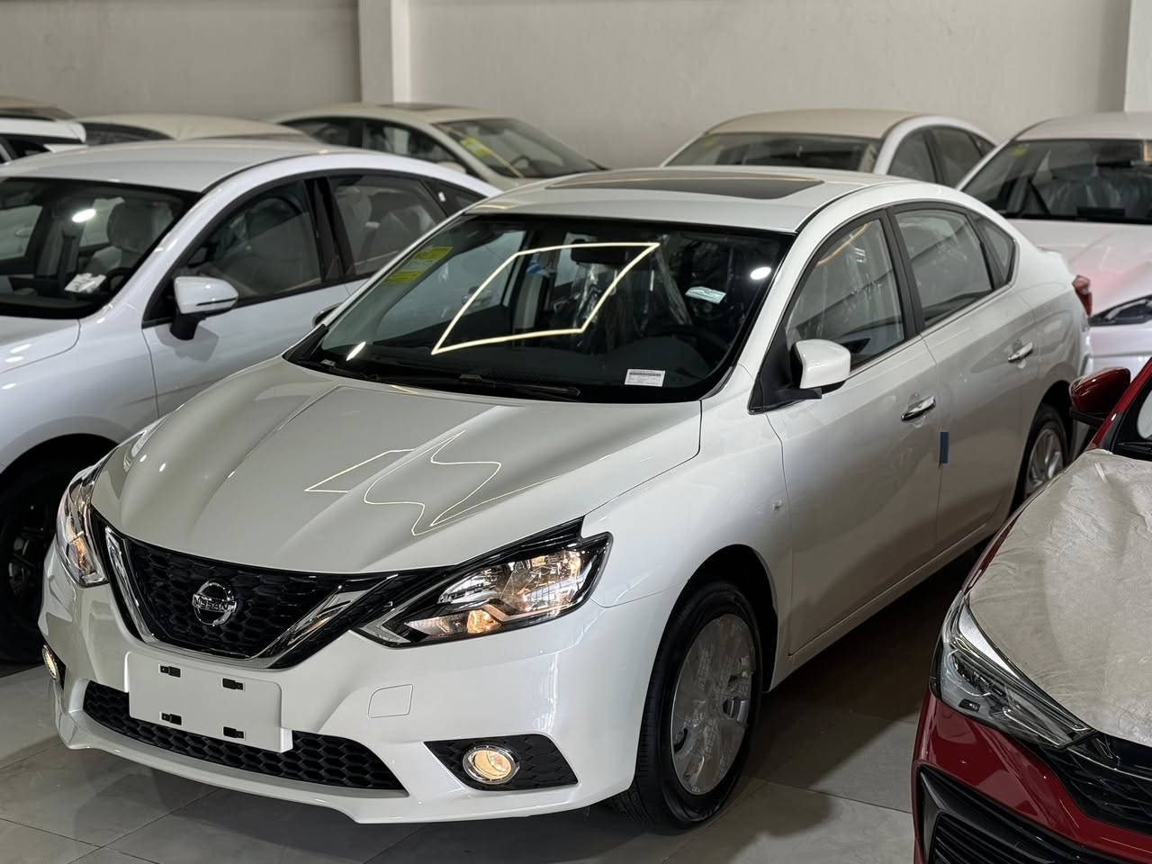 نيسان سنترا موديل 2025
كامل مواصفات مع كامل غراضه(كومبريسر هواء-ارضيات)

سلايد-بلاجكتور-٨ايرباك-يدات نيكل-ويل كروم-شاشه بلاديه ام دبل موج-تحكم ستيرن-تبريد مركزي -كامره خلفيه

*********** - ***********
