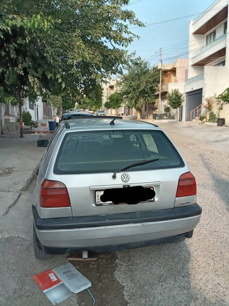 کۆلف مۆدیل 92 کیری توماتیک رەقەم سەنوی هەزەی نوێیە بەناوی خۆم
سیارکە حامە لۆ جۆنی تەبریت ساردوو کەرمی هەیە 
دوو جی جەپی هەیە
$40مەجالکی برایەنە
*********** الحمدانية, نينوى
