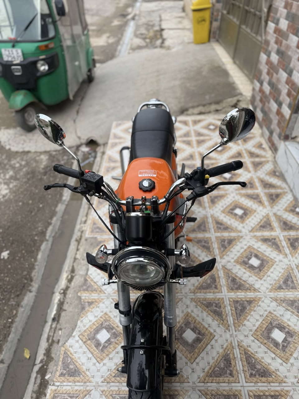 سلام عليكم دايوان لأتي موديل 2022 رقم ديالى تحويل ثاني يوم لوحات وسنويه الدراجه كفاله عامه مكاني ديالى بعقوبه تحرير غير متواجد على النت فقط على الرصيد  ‭٠٧٧٢ ٢٠٥ ٢٢٦٥‬ أحمد الحلاق السعر خاص
