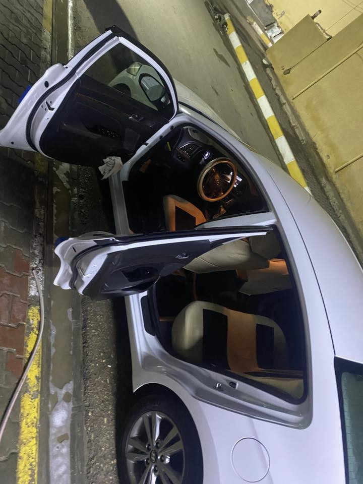 سلام عليكم النتره 2017 أمريكي
بدون حادث مكفوله عده مسافة شبر صبغ بل بنيد. غير مكفوله كفاله عامه سياره رقم بغداد مكينه 2000 دوش كير ومكينه ما مفتوحات ماشيه 135 صدر جديد عليه ادامه كامله غرفته تخبل سعره 130 وبيه مجال شي بسيط مكاني واسط صويره ***********
