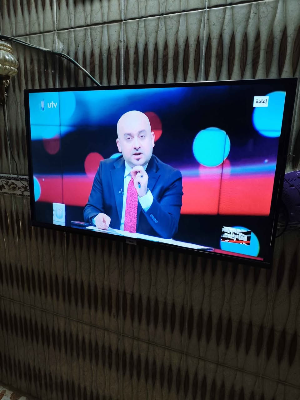 شاشه حجم٤٣ نظيفه شغال tcl  فول HD مكان ابودشير  ٢٠٠بيها مجال *********** بغداد, العراق
