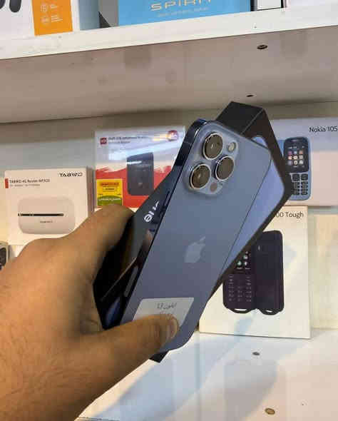 سلام عليكم ايفون 13برو ماكس  للبيع ذاكره 512 بطاريه 88 نضيف كلش السعر 400الف المكان ذي قار قضاء الشطره 
التواصل ***********
